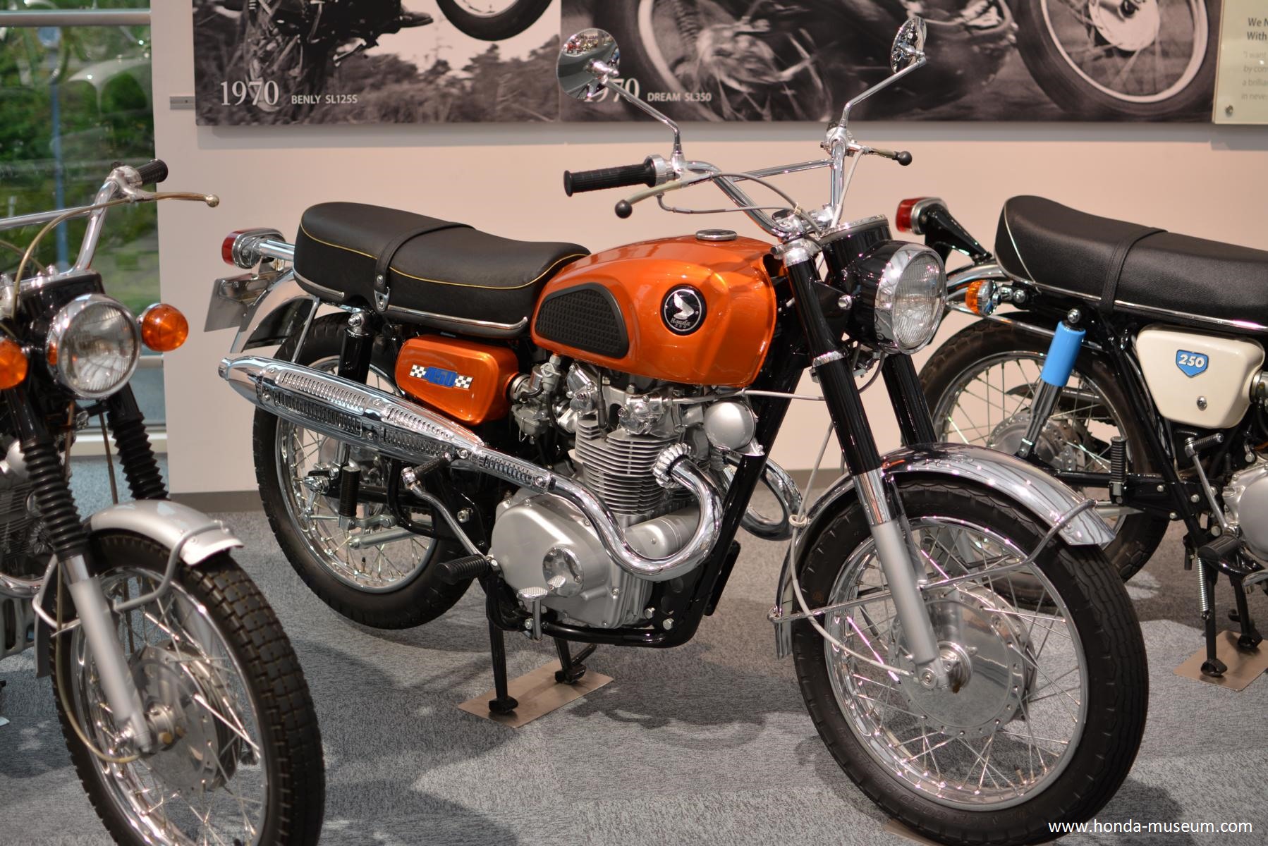 honda-collectionCB450D-1