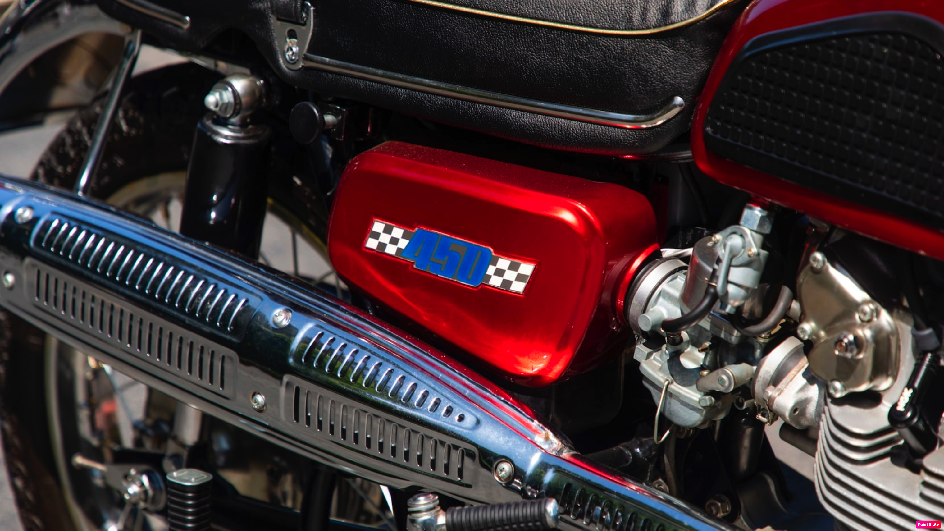 450D-closeup-right-rear